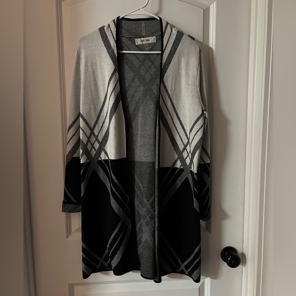 Ladies Sweater Size Small